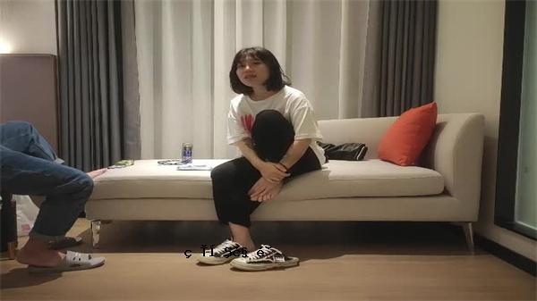 观察差距和二分法的开口是可见的