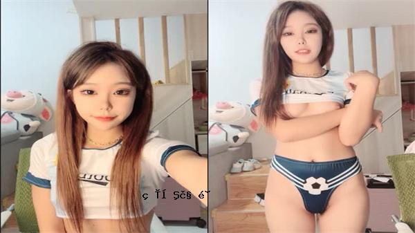 傲慢女神的女神，大海和热弹跳的简短视频