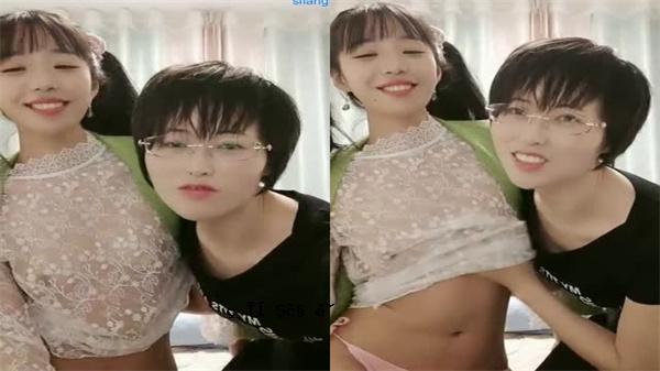 Nae-Hen的醒目的荡妇他妈的双胸女性