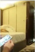 小姐妹来医院，在门外与小尸体发生性关系。