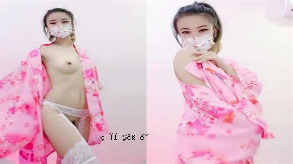 脱衣服的舞蹈女孩的汇编