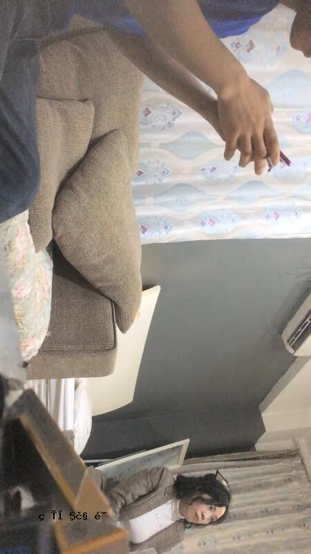 成熟女人晚上找花，大女人，大屁，大阴户，大屁，胯下，还有一个巨大的屁。