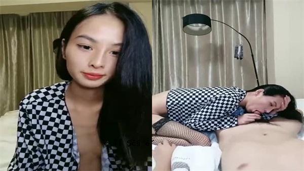 网袜生镕贫子小姐姐斐按阗骑朋友上层坐操作