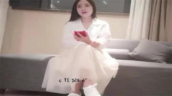 花保证洁白长袖