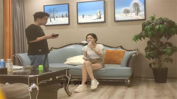 花乐节拍-男主高年级端00后苗苗妹妹