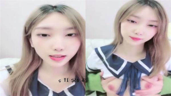 又一款精美校花可以穿在海底，长腿校服可以完美漂浮。