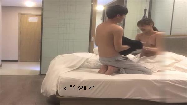 妹妹的品味比好人家的还要好。